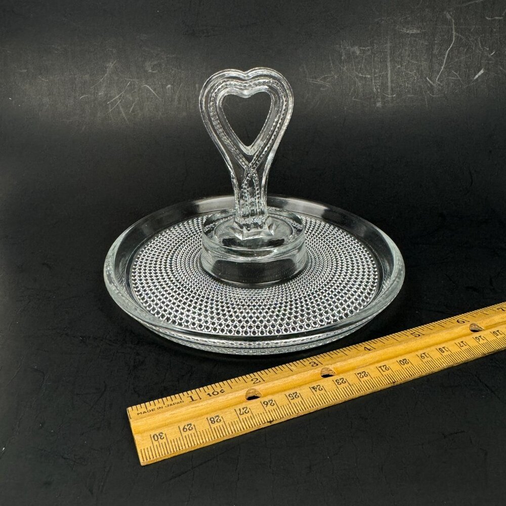 Vtg Round Small Clear Glass Dish Candy Trinket Heart Center Handle Textured READ